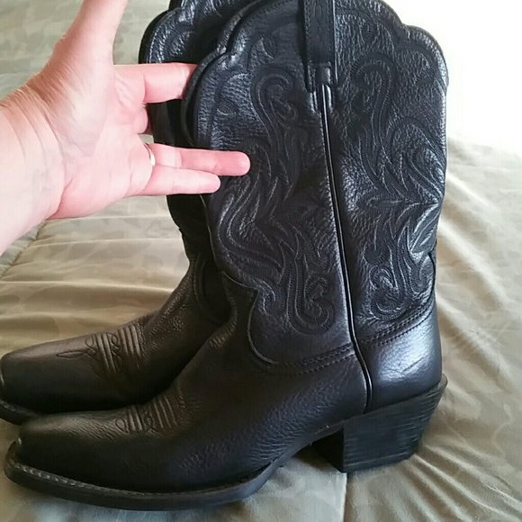 womens black cowboy boots size 10